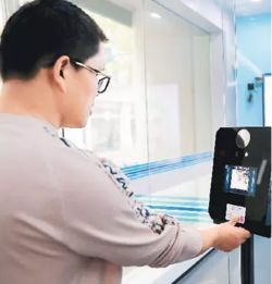 人工智能應用軟件開發(fā)驅動數(shù)據中心變革，中國電子商會助推產業(yè)協(xié)同發(fā)展